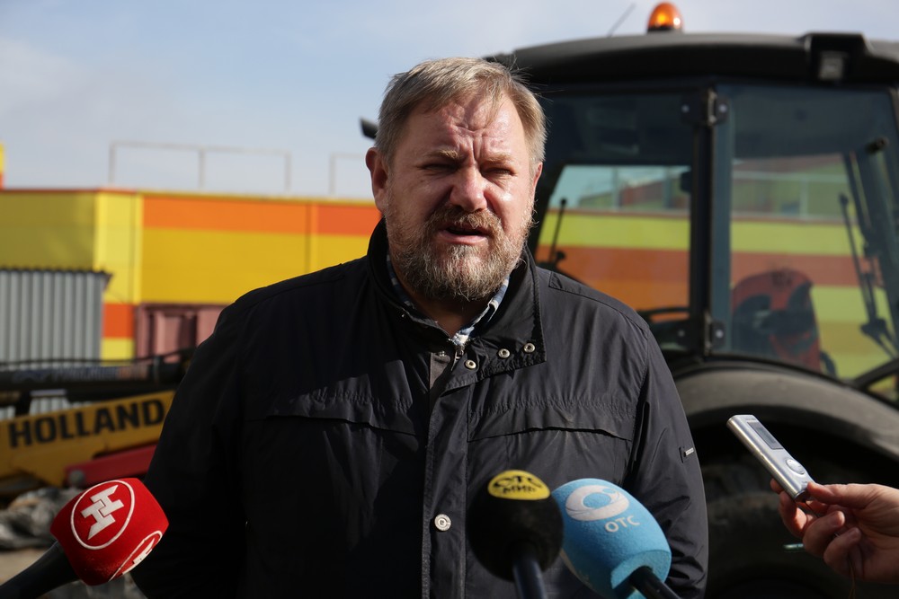 Юрий Сердюк, начальник управления автомобильных дорог мэрии Новосибирска