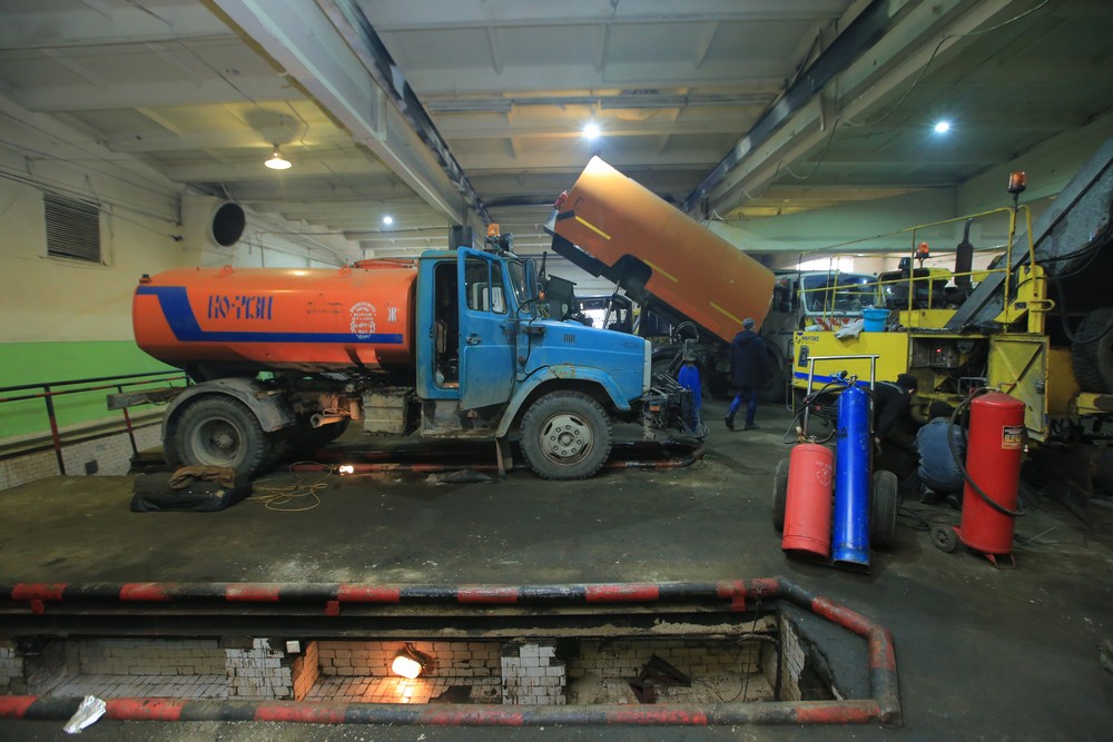 Начальник управления автодорог Новосибирска Юрий Сердюк