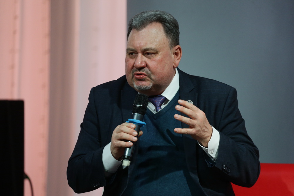 На презентации туристического портала: глава «Сибирь-Хоккайдо» Владимир Державец