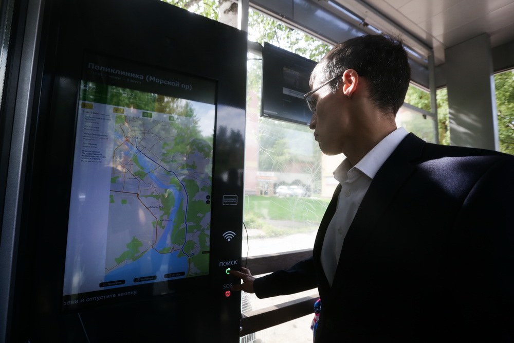 «Умная» остановка на Морском проспекте