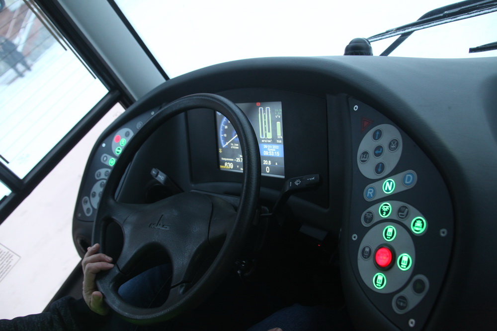 Троллейбус модели УТТЗ-6241.01 «Горожанин» от уфимского завода