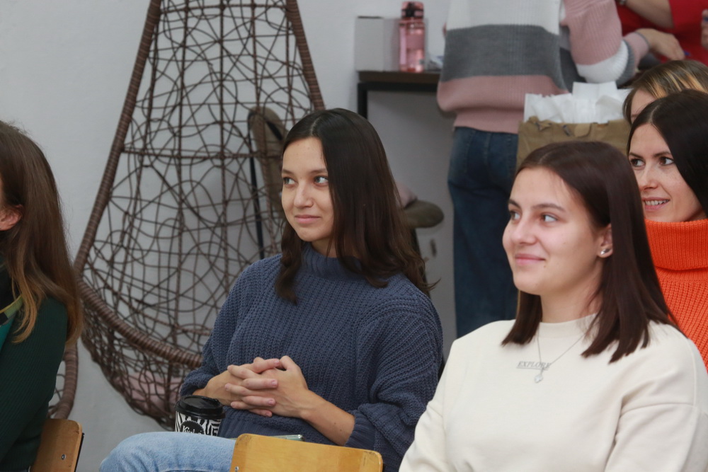 На хакатоне «Семья? Когда-нибудь точно!». Октябрь 2022 года