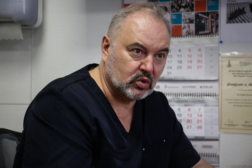 Игорь Пахомов