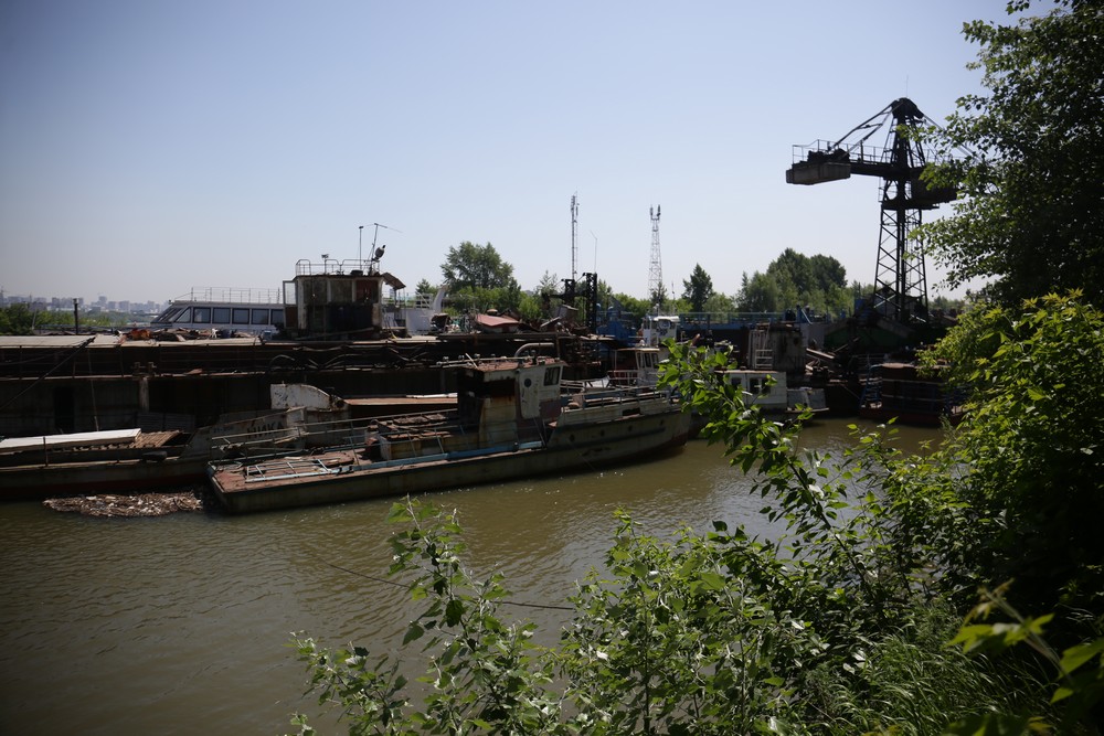 Корабельное кладбище в Затоне