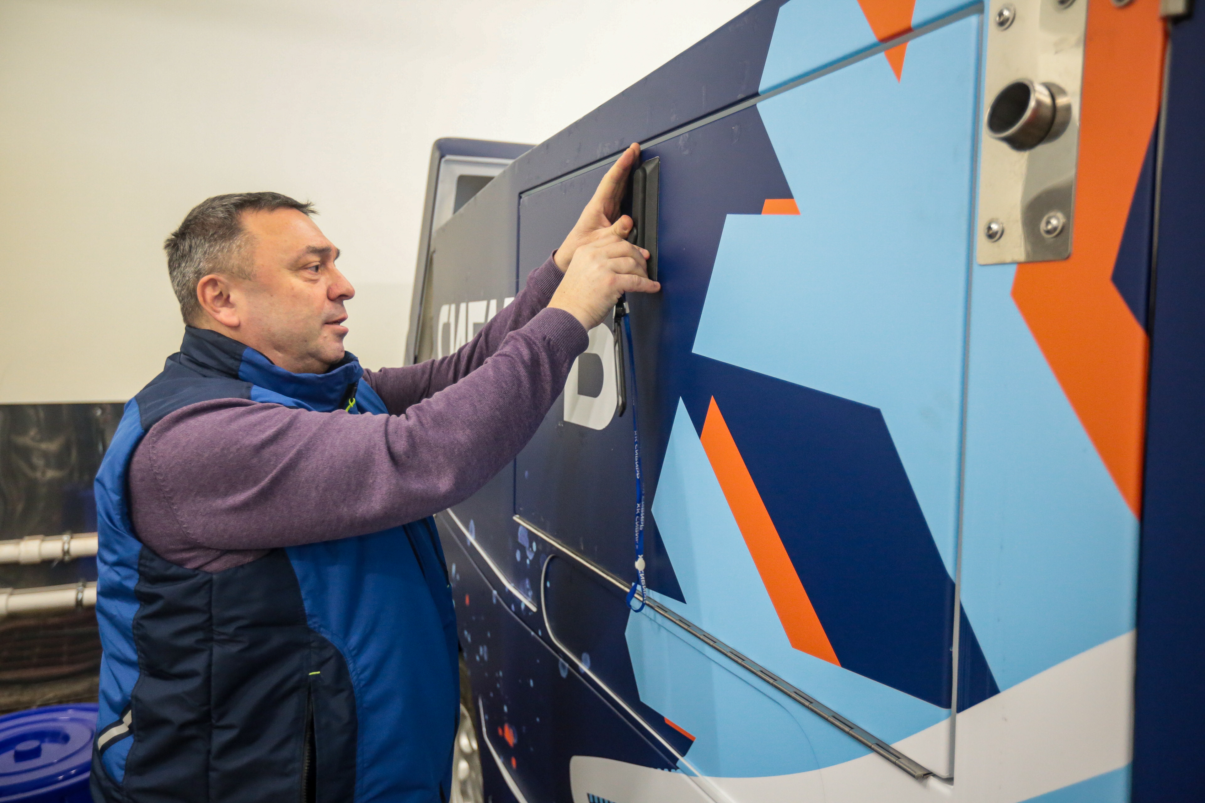 Ледозаливочные комбайны «Сибирь-Арены»