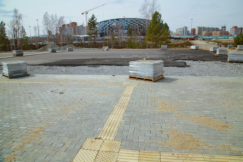 Парк «Арена» у нового ЛДС в Новосибирске готов на 65%