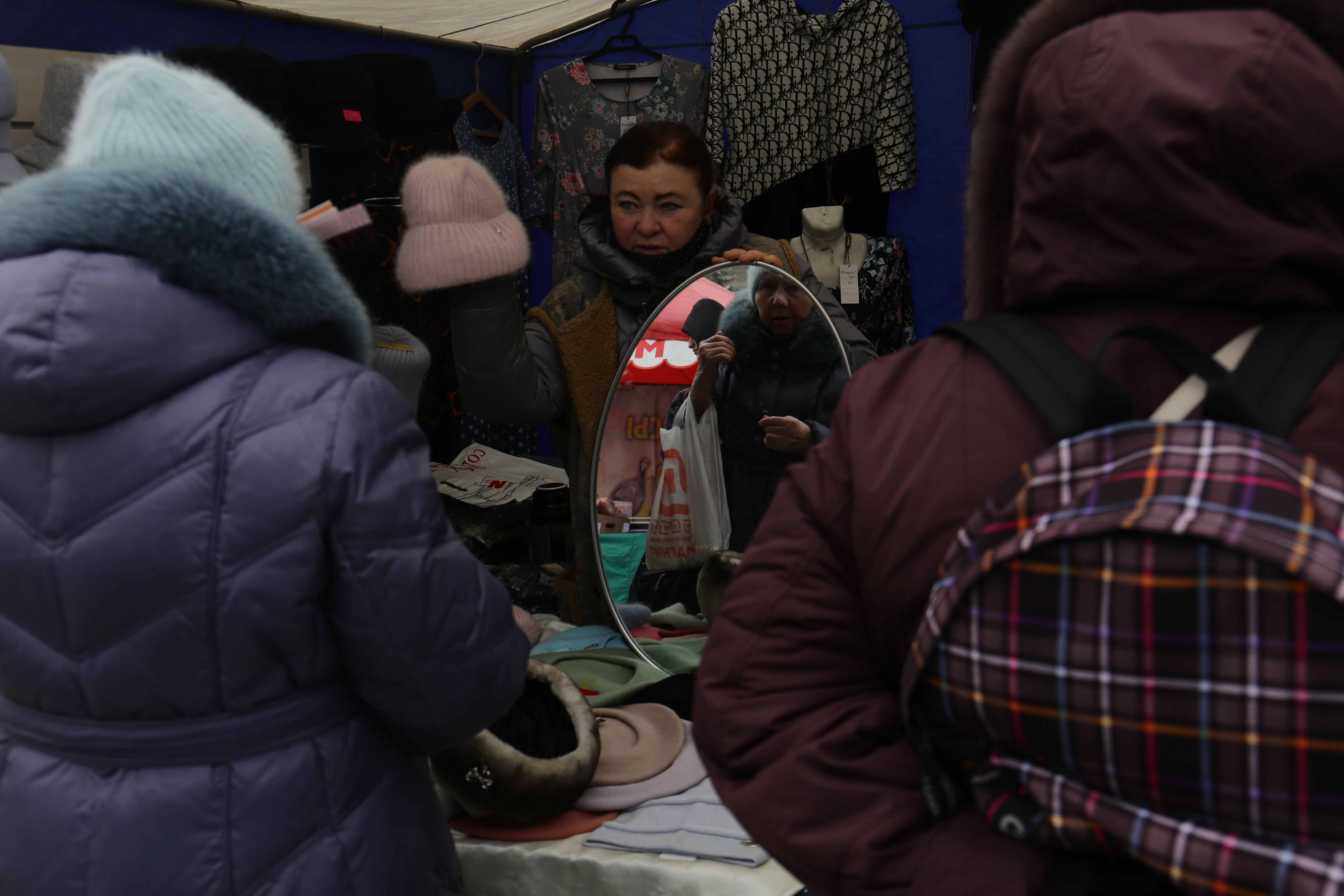 Ярмарка возле цирка, 25-26 марта 2022 года