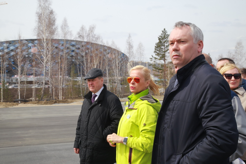 Парк «Арена» у нового ЛДС в Новосибирске готов на 65%