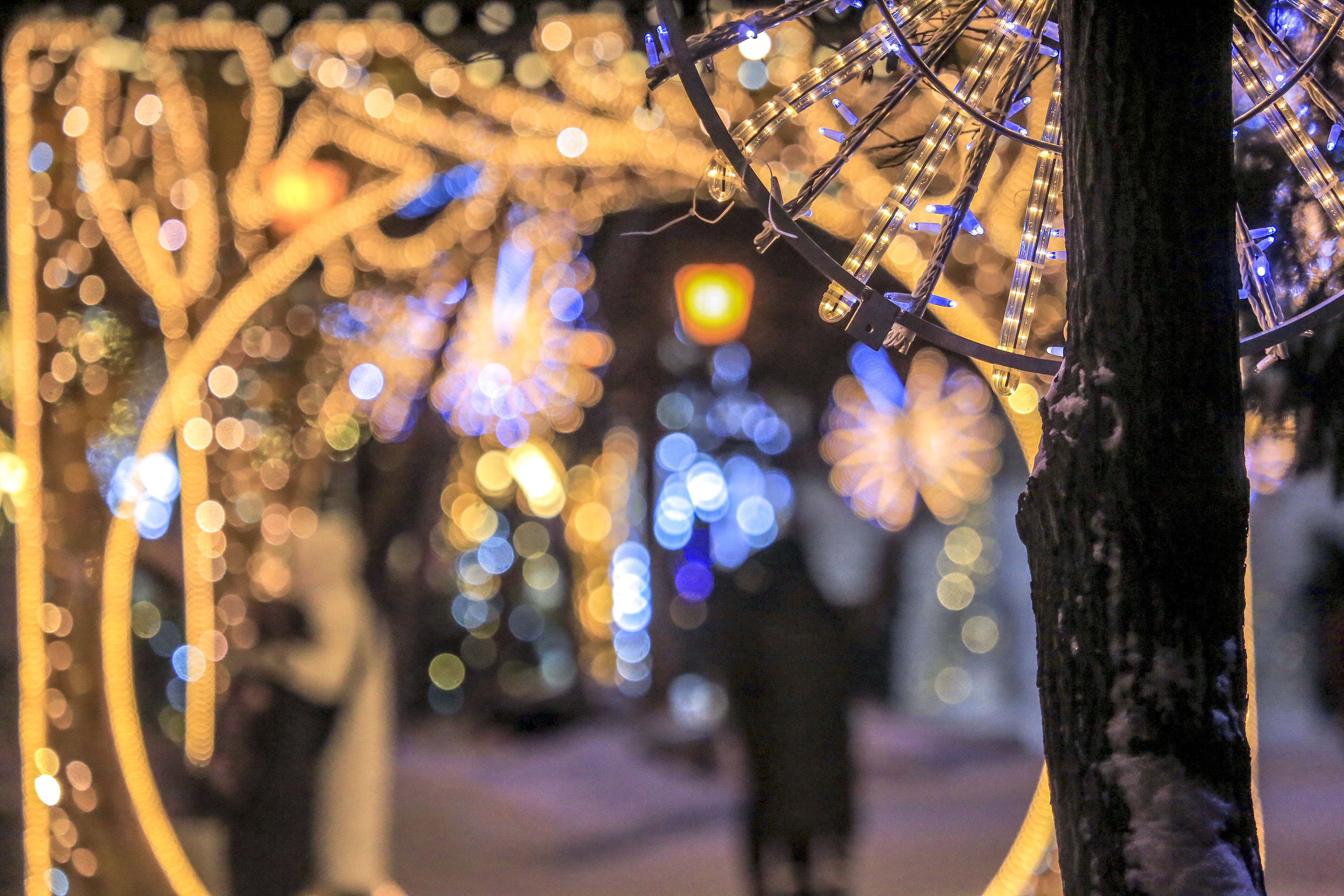 Новосибирск новогодний: Театральный сквер