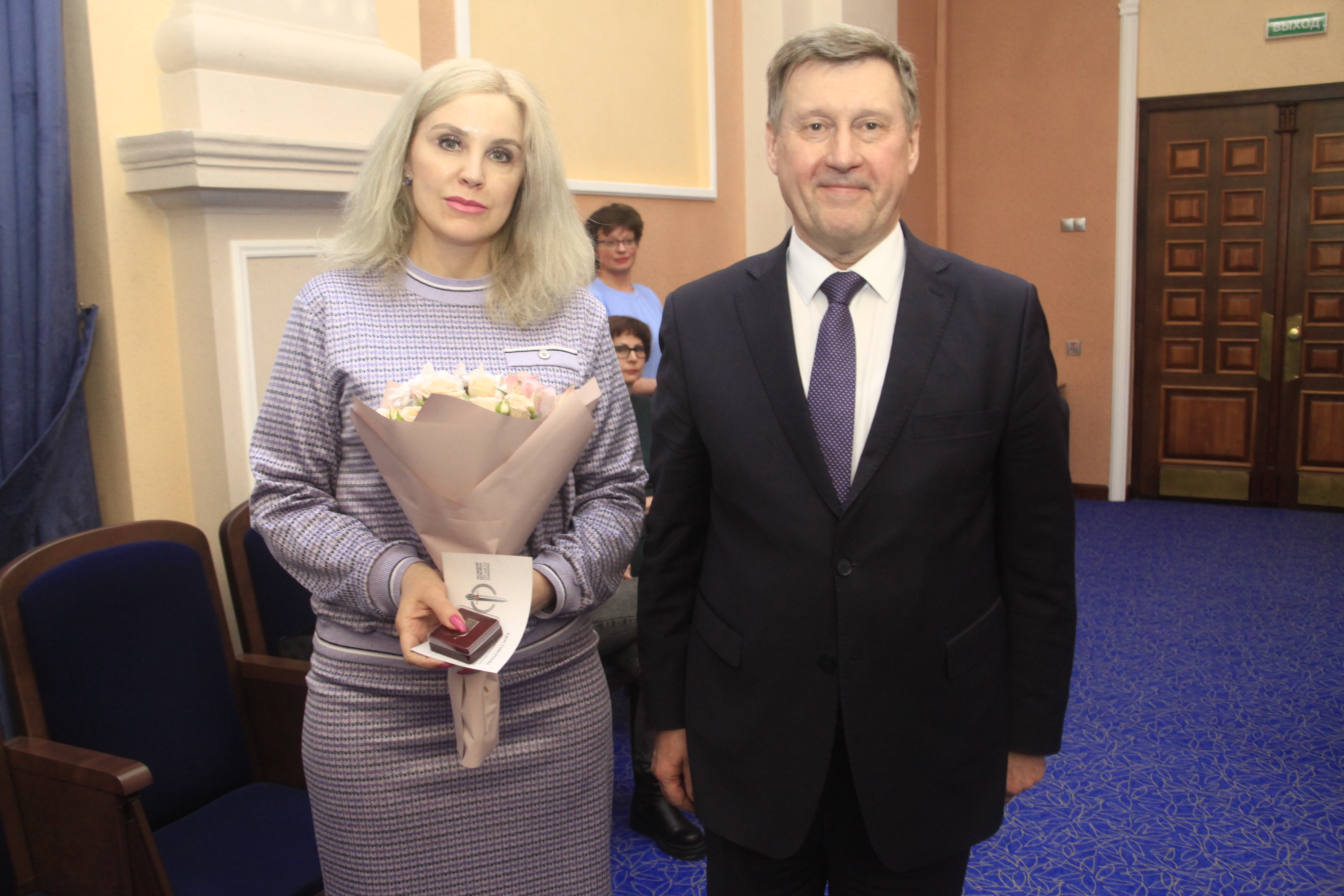 На подведении годовых итогов департамента по социальной политике