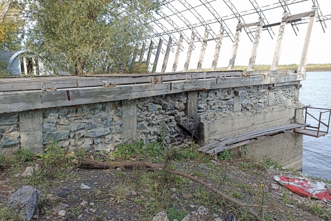 Фундамент зернохранилища «Мастодонт» в Камне-на-Оби