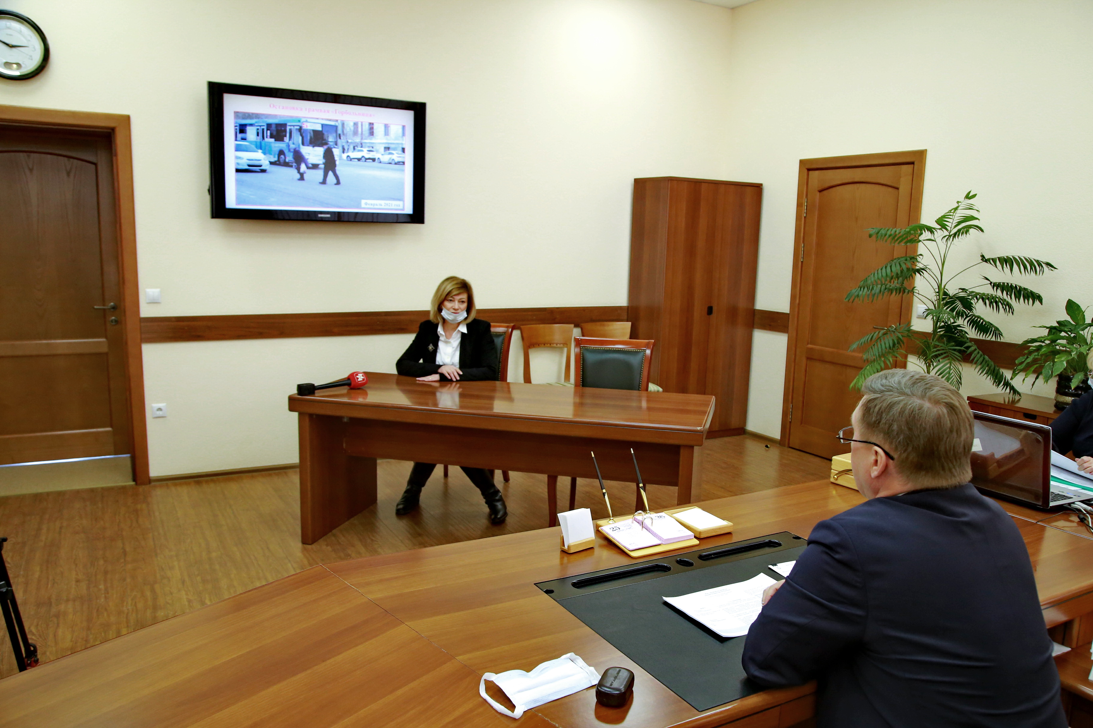 На личном приёме у мэра Новосибирска Анатолия Локтя