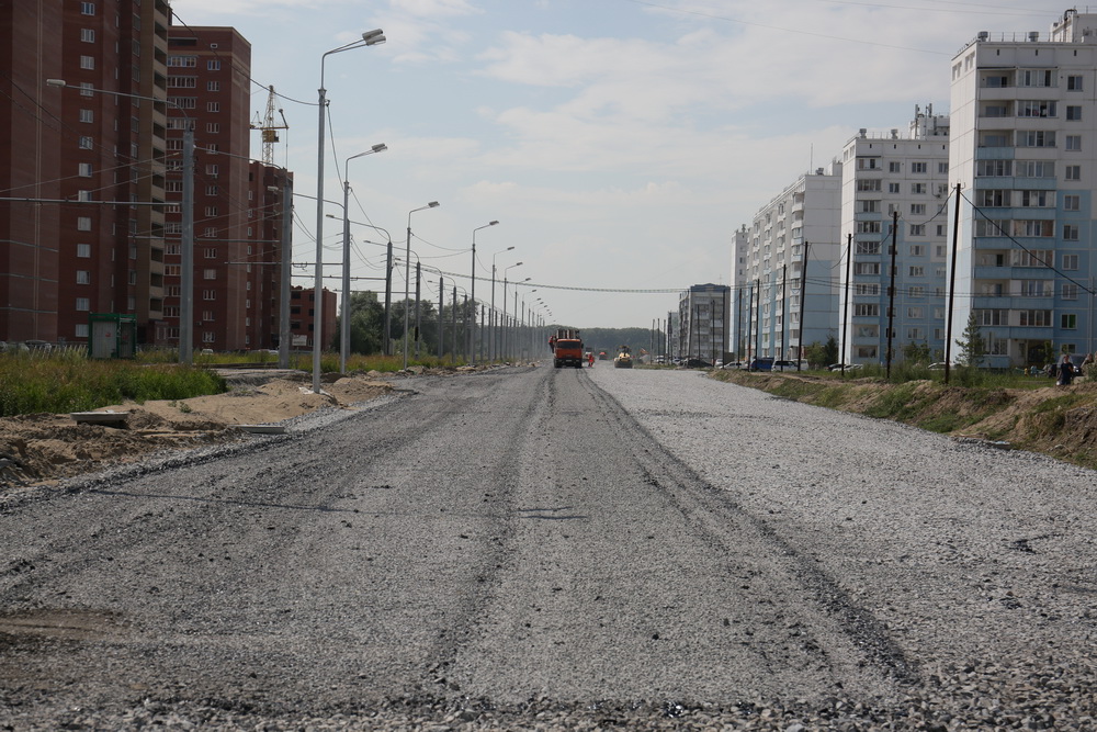 Второй этап строительства дороги на улице Титова. Июль 2020 года