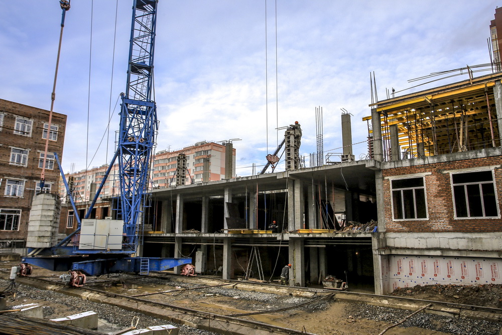 Строительство новой школы на Михаила Немыткина. Ноябрь 2020 года