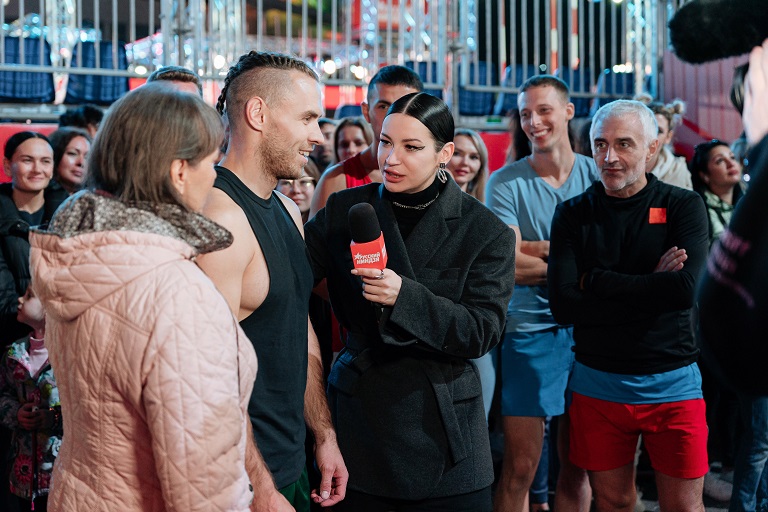 Ида Галич и участники шоу