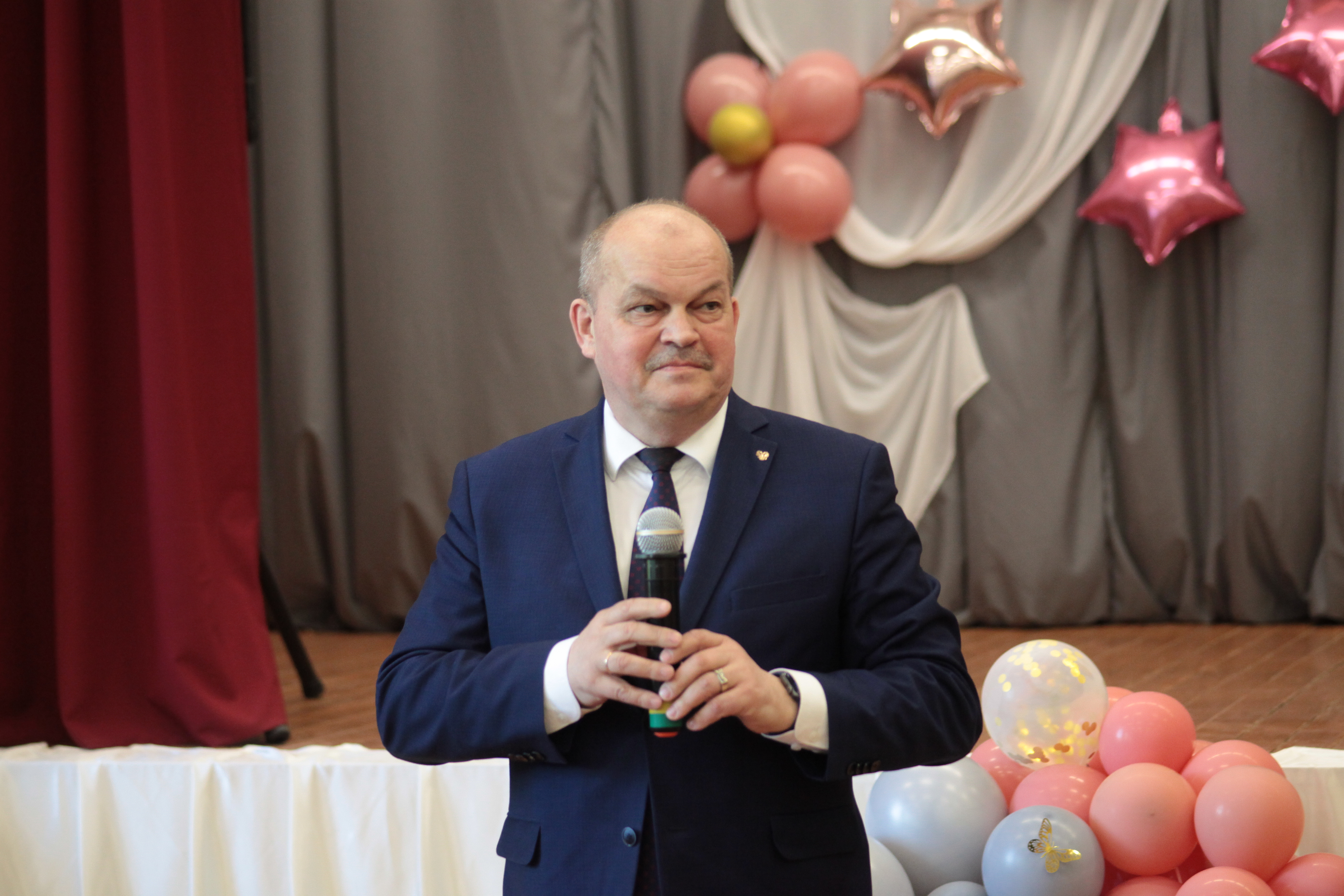 Последний звонок в лицее №81, май 2023