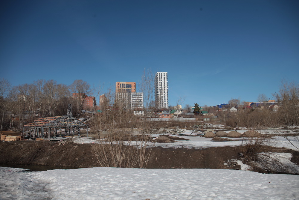 Строительство парка «Каменка». Апрель 2023 года