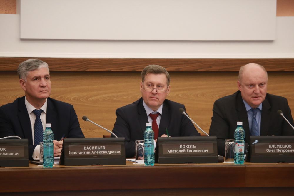 Совещание по итогам ремонта дорог