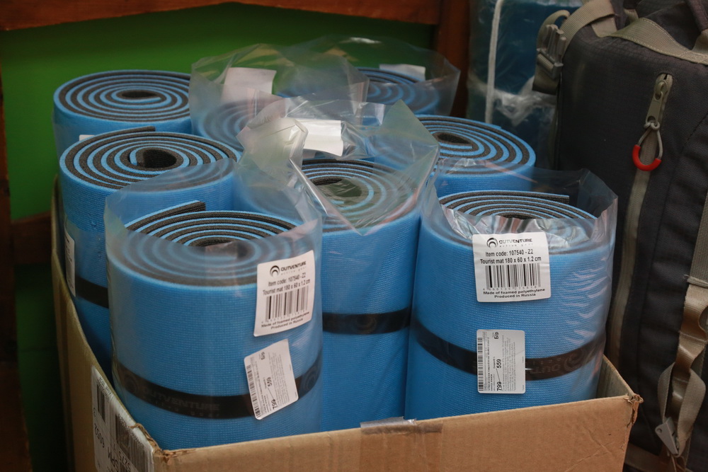 Пункт сбора гуманитарной помощи в молодёжном центре «Калейдоскоп». Октябрь 2022 года