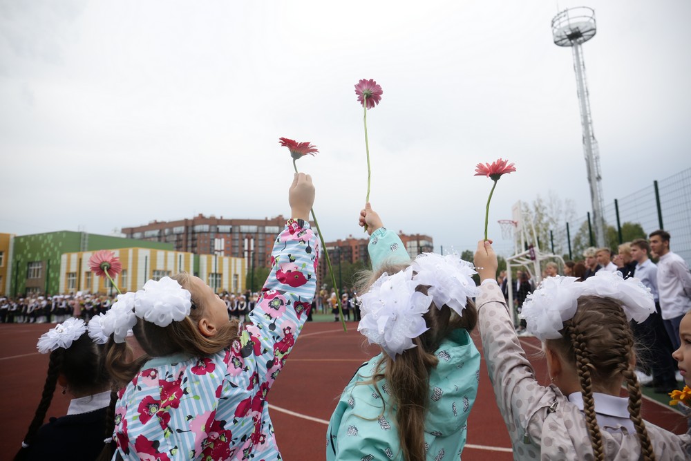 На торжественной линейке в школе №51