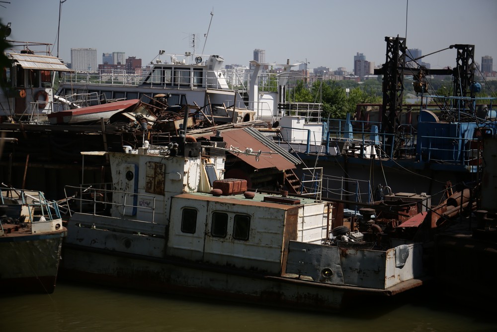 Корабельное кладбище в Затоне