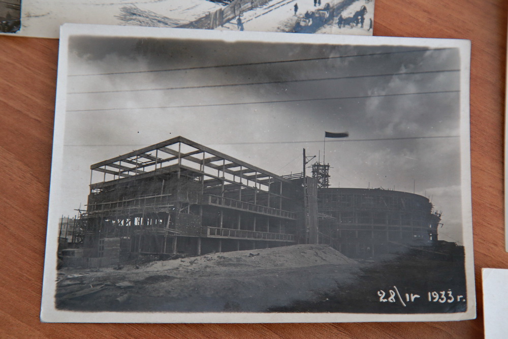 Строительство оперного театра, рабочие эскизы