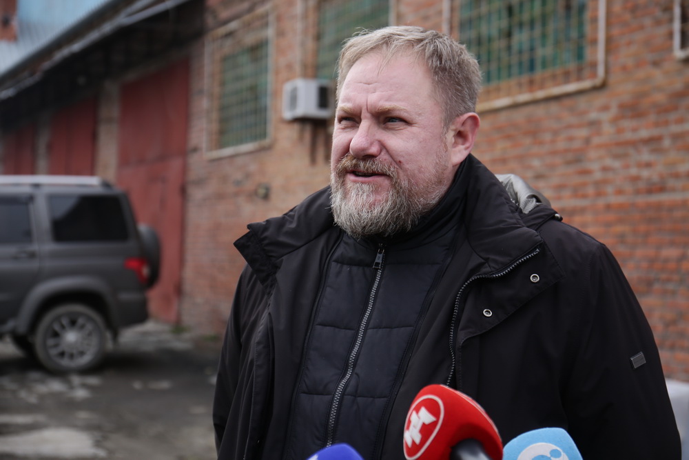 Начальник управления автодорог мэрии Новосибирска Юрий Сердюк