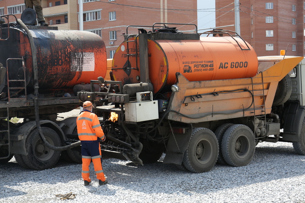 Второй этап строительства дороги на улице Титова. Июль 2020 года