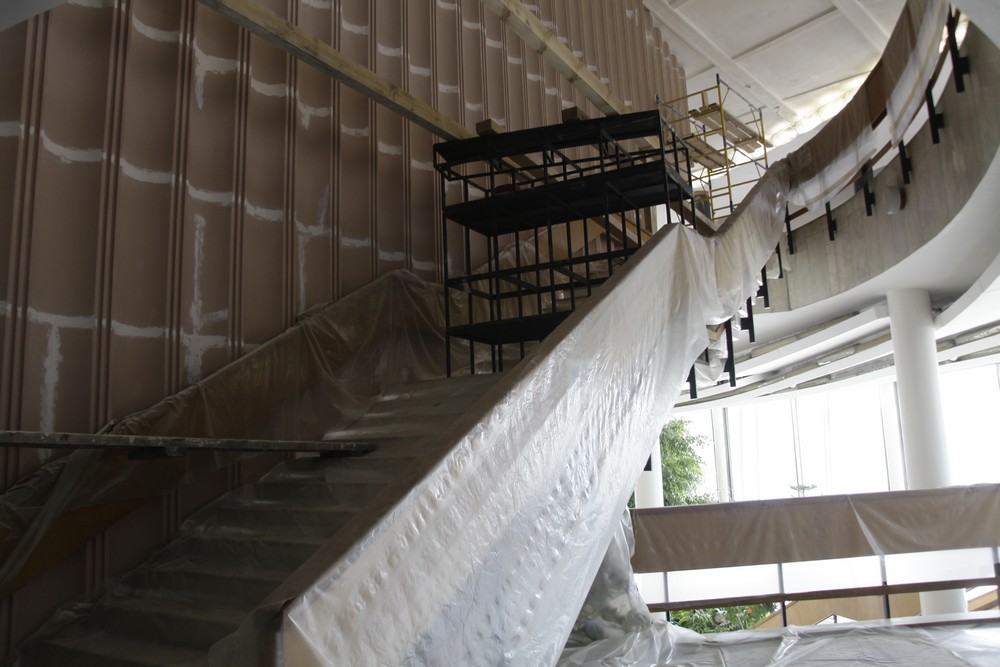 Ремонт в театре «Глобус»