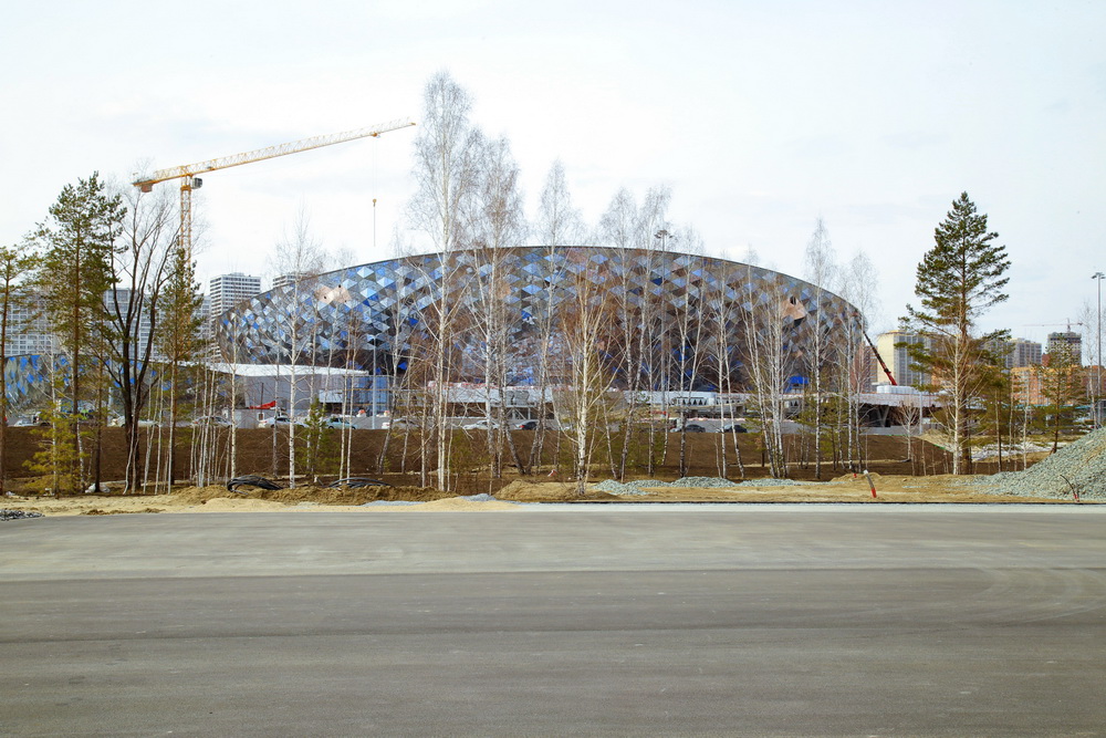 Парк «Арена» у нового ЛДС в Новосибирске готов на 65%