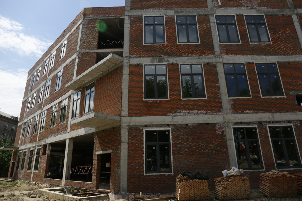 На стройке школы №54 (31.05.2022)