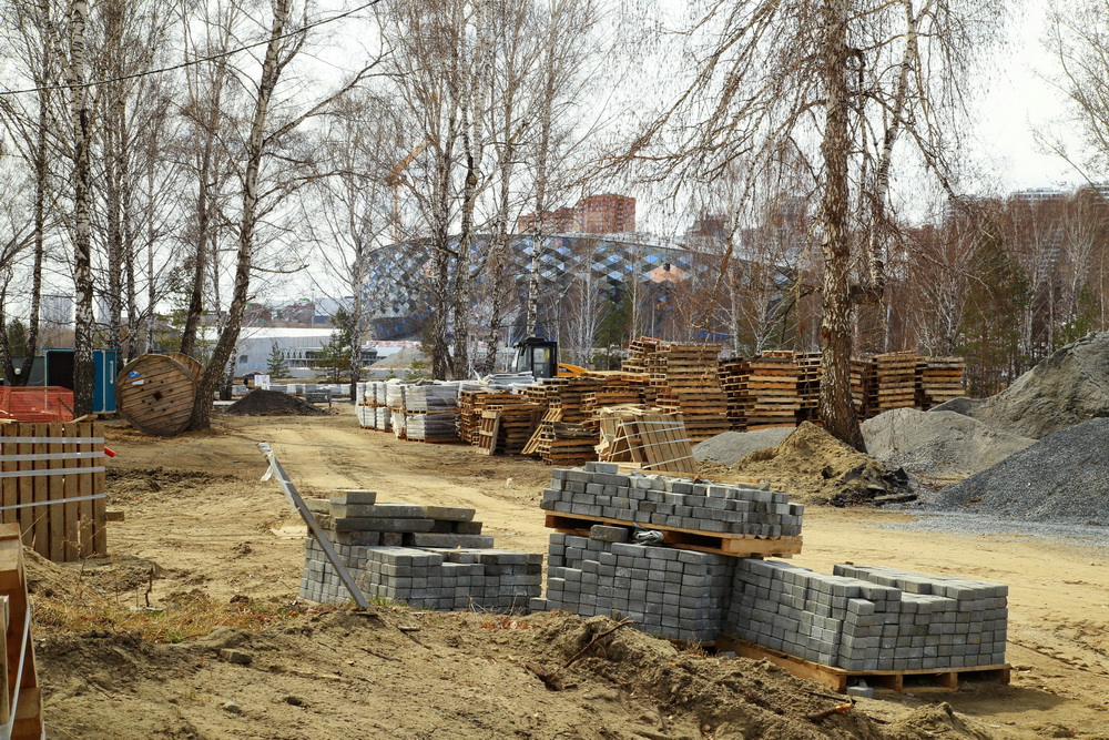 Парк «Арена» у нового ЛДС в Новосибирске готов на 65%