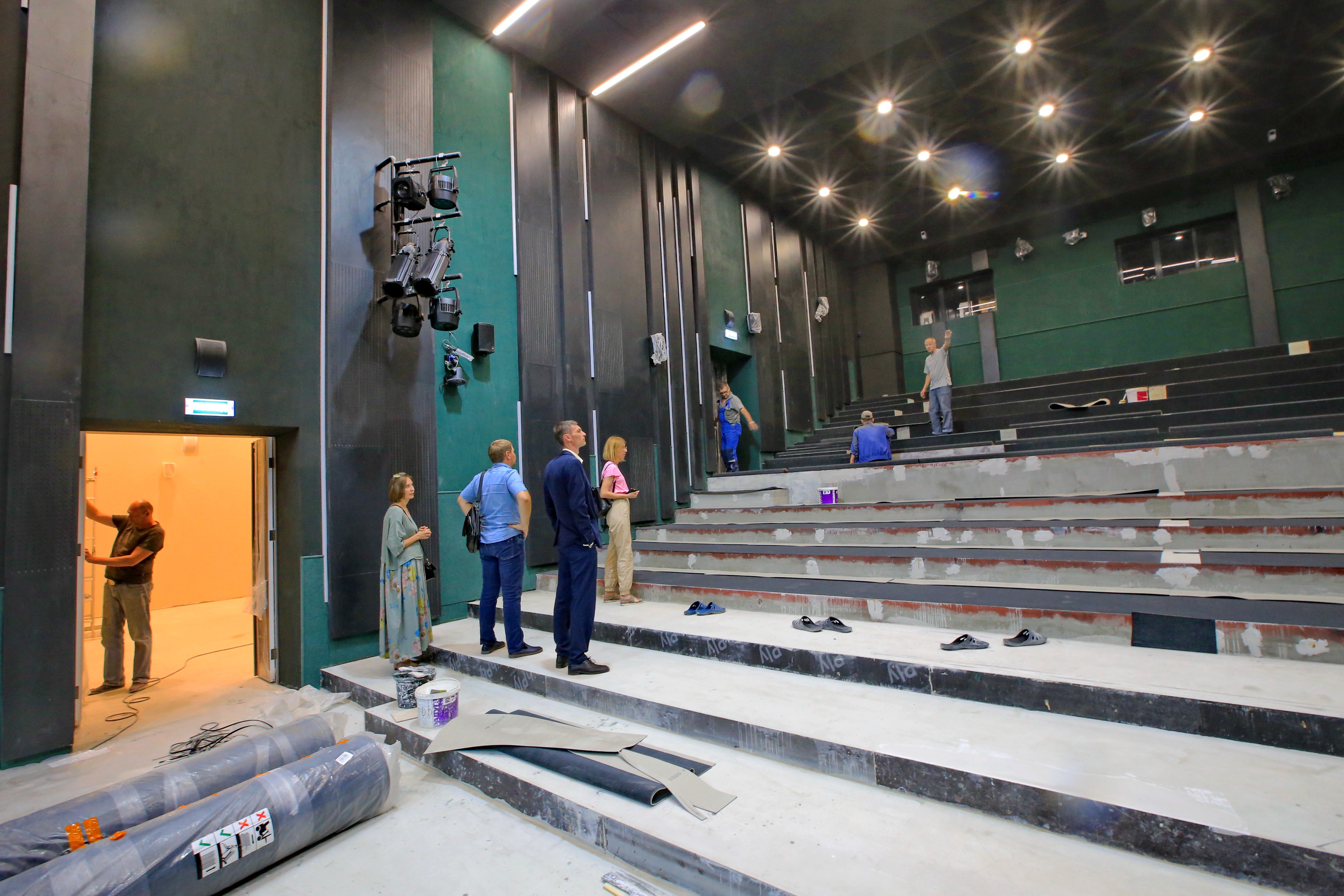 Реконструкция кинотеатра «Пионер». Июль 2022 года