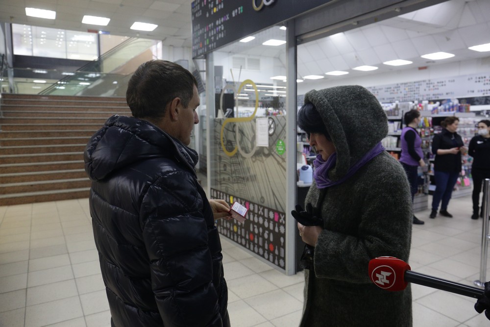 Начальник управления потребительского рынка мэрии Новосибирска Виталий Витухин