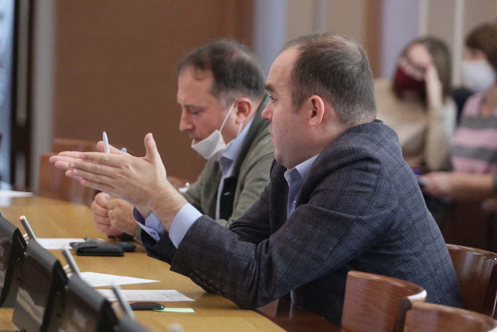 На заседании комиссии по реализации проекта «Формирование комфортной городской среды»