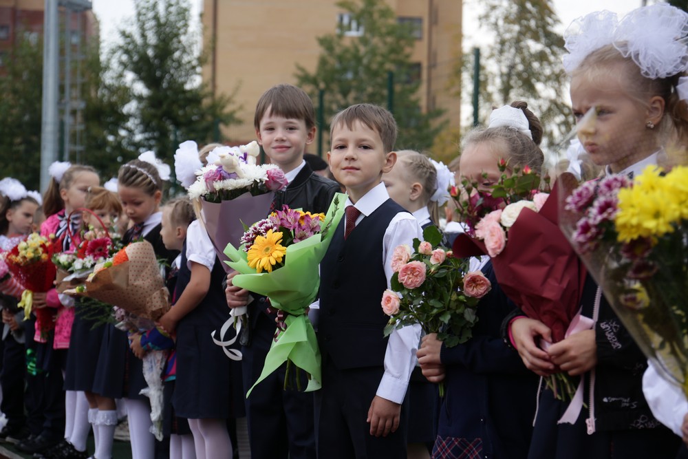 На торжественной линейке в школе №51