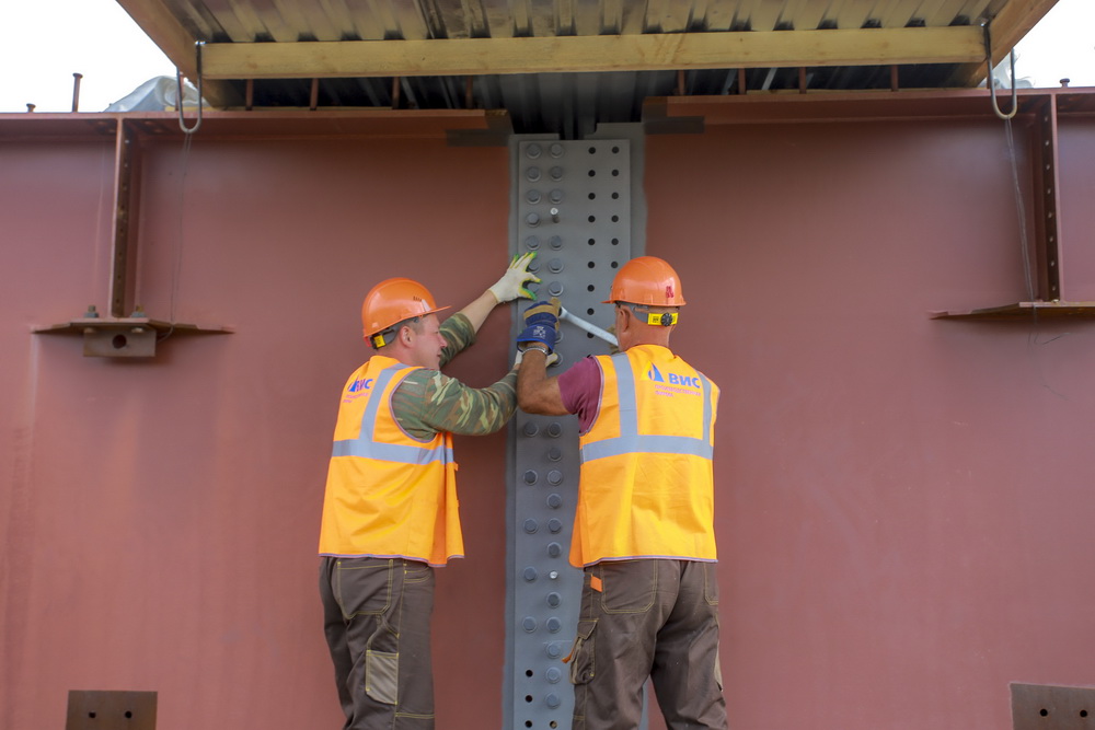 Первая опора четвёртого моста. Август 2020 года