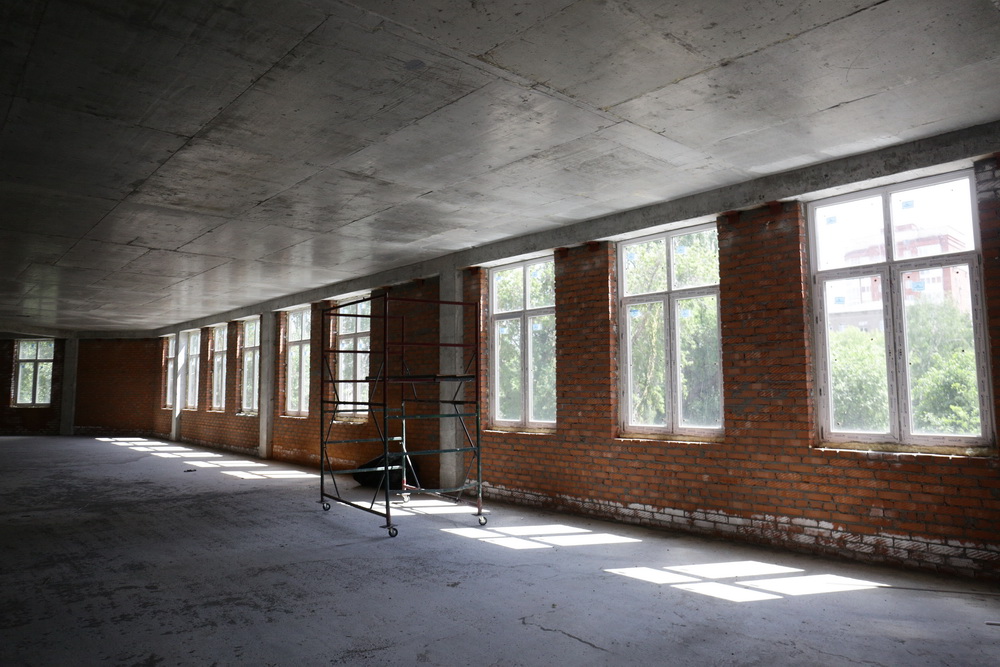 На стройке школы №54 (31.05.2022)