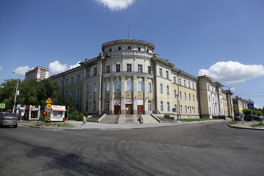 Ремонт дороги на улице Добролюбова (22.06.2022)