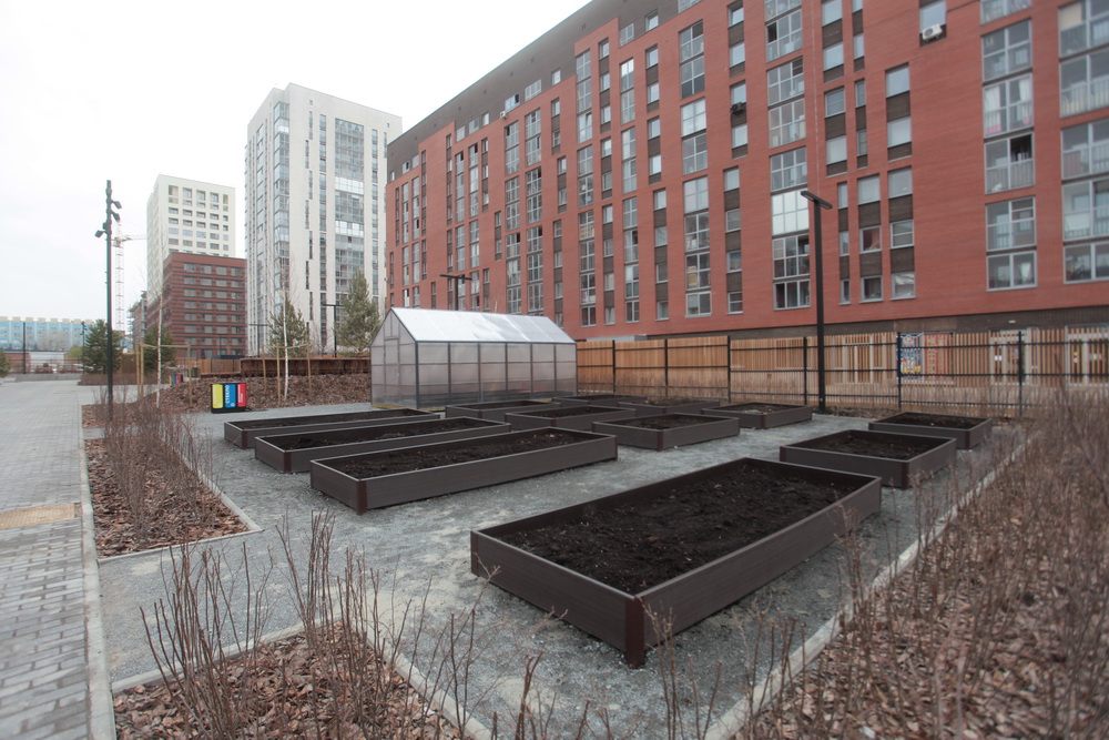 Открытие школы №220 на улице Владимира Заровного. Май 2023 года