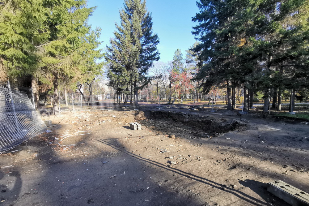 Реконструкция фонтана в Первомайском сквере