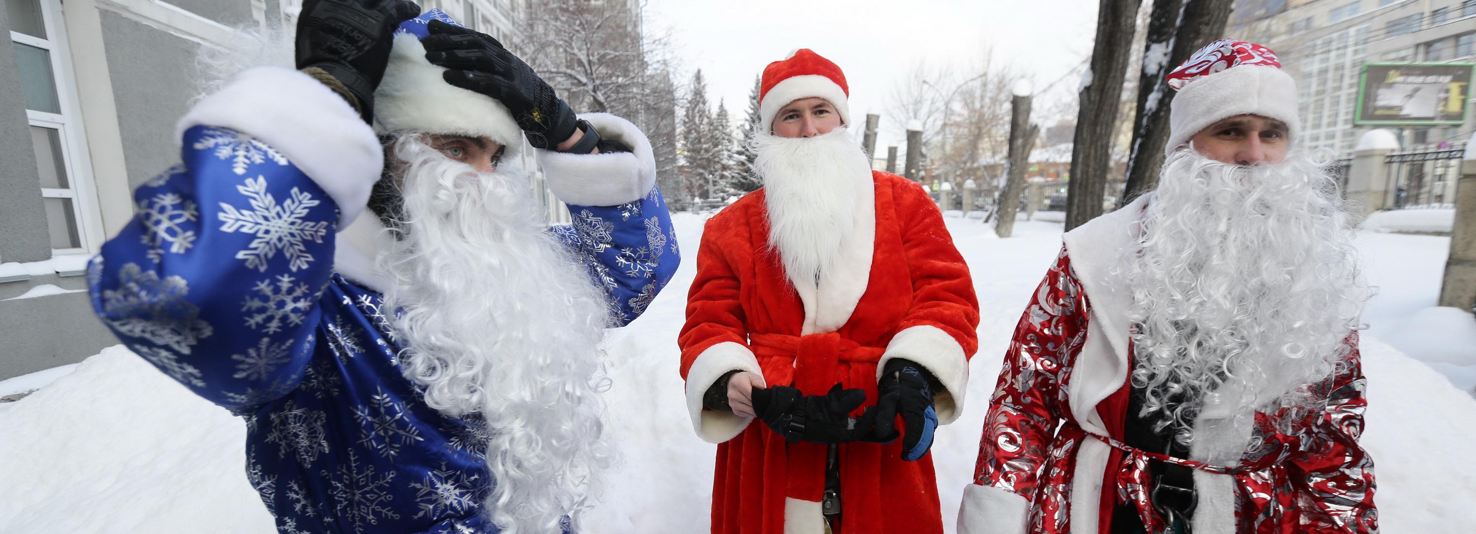 Стать Дедом Морозом: кому собирают подарки в Новосибирске