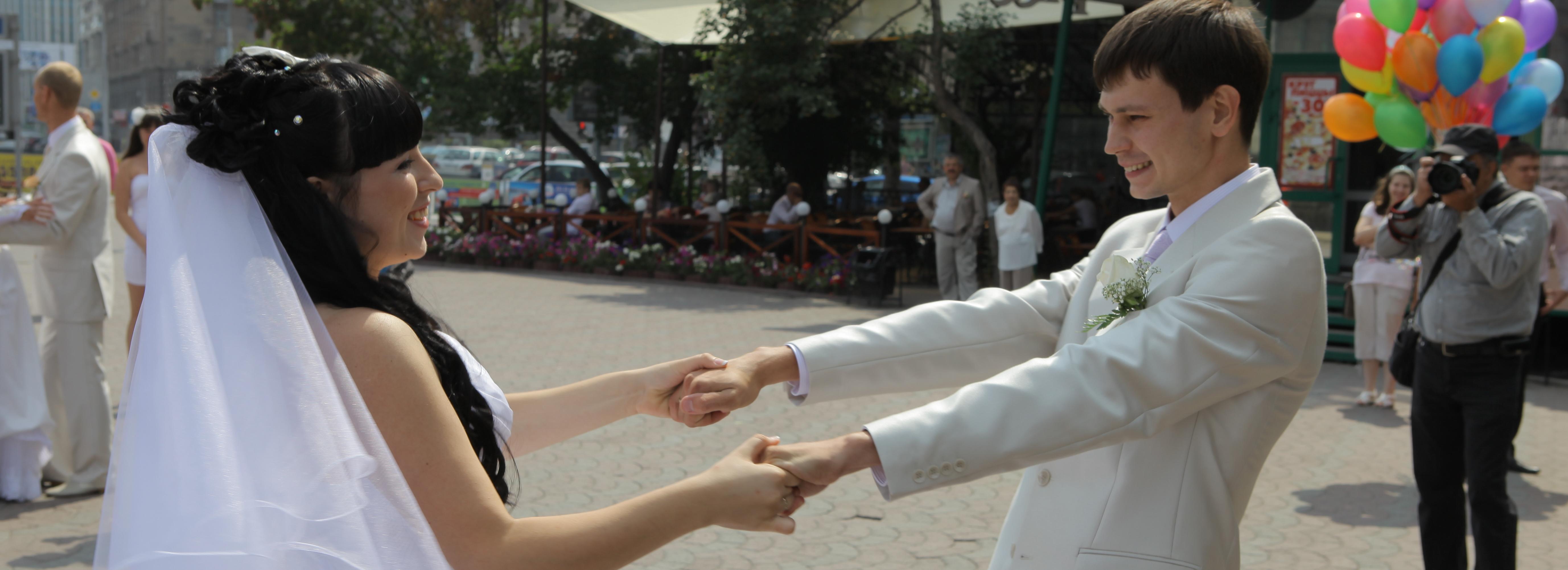 Выходи за меня: как позвать в загс через Госуслуги