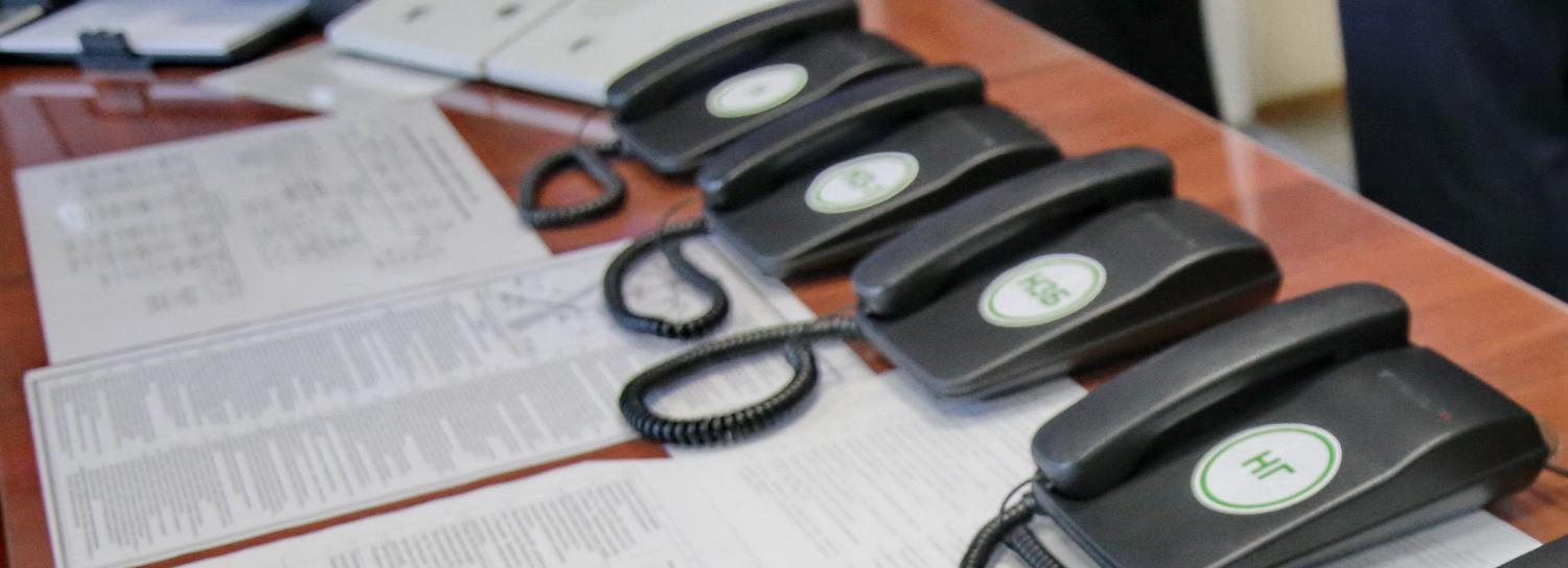 Всё о прививках от COVID-19 можно узнать на прямой телефонной линии