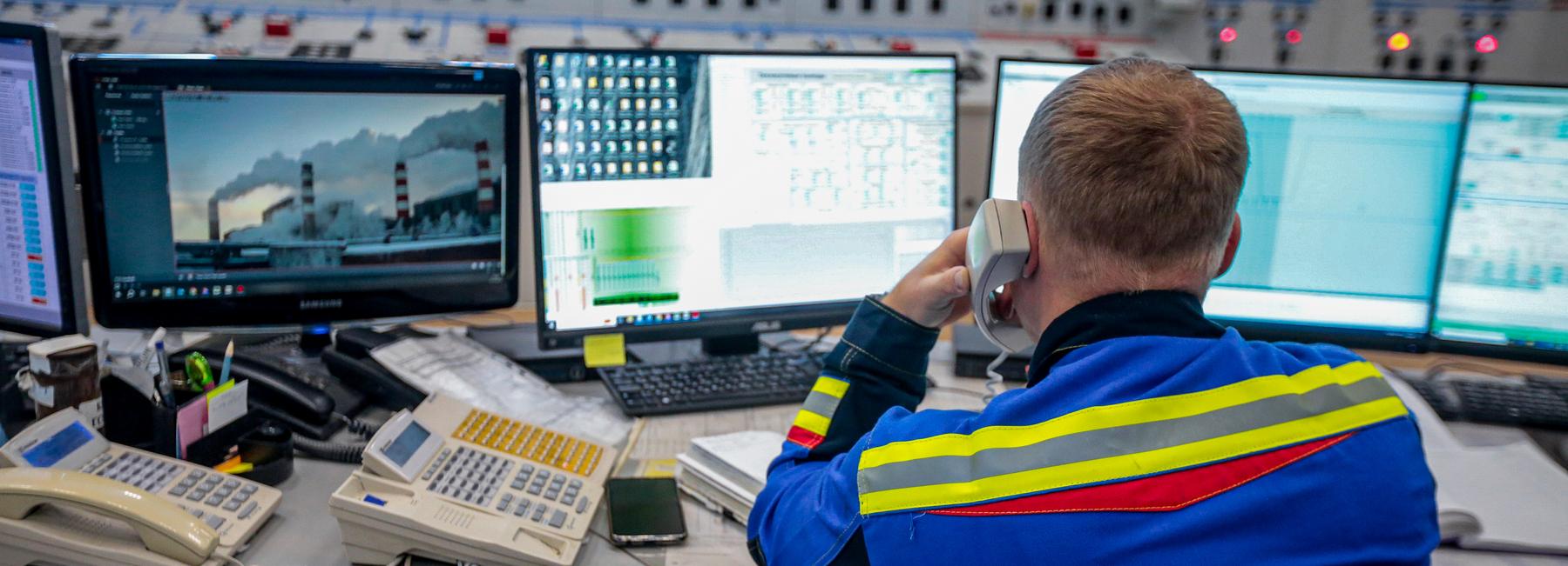 Гидроудар оставил без отопления 470 домов на правом берегу в Новосибирске