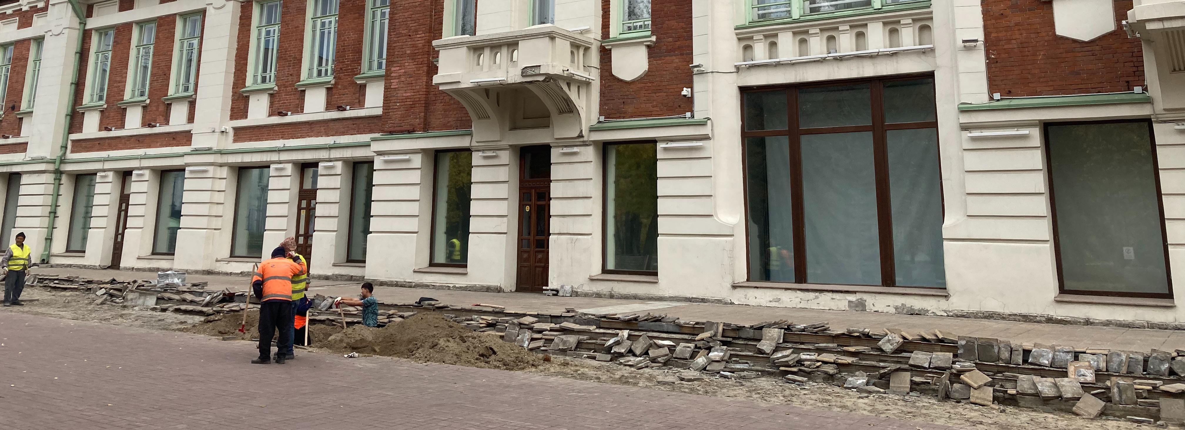 Лестницу краеведческого музея разобрали со стороны Первомайского сквера