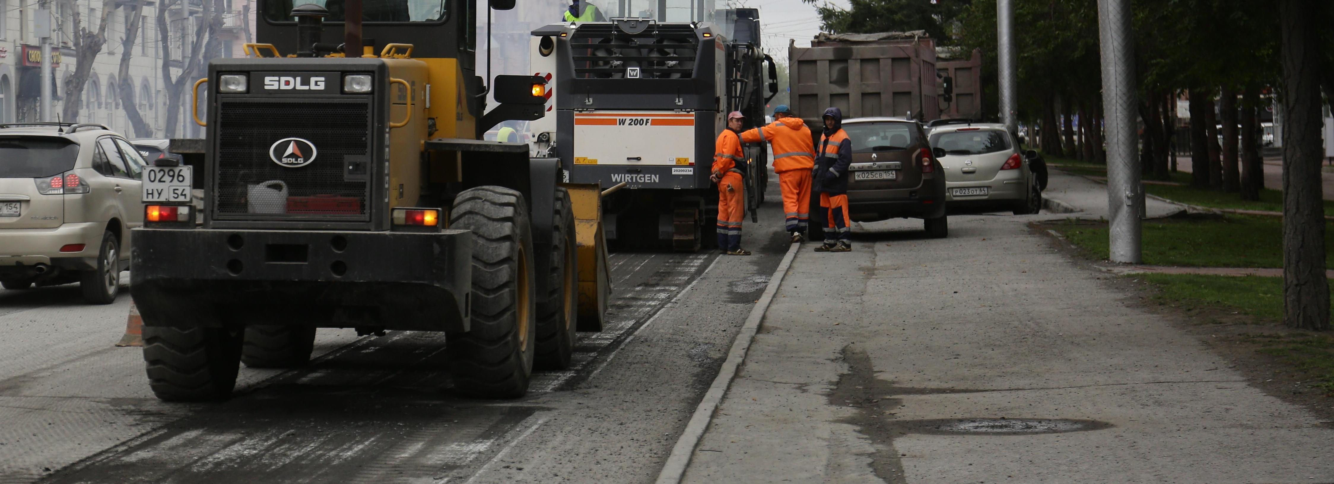 На проспекте Дзержинского после ремонта станет меньше пыли