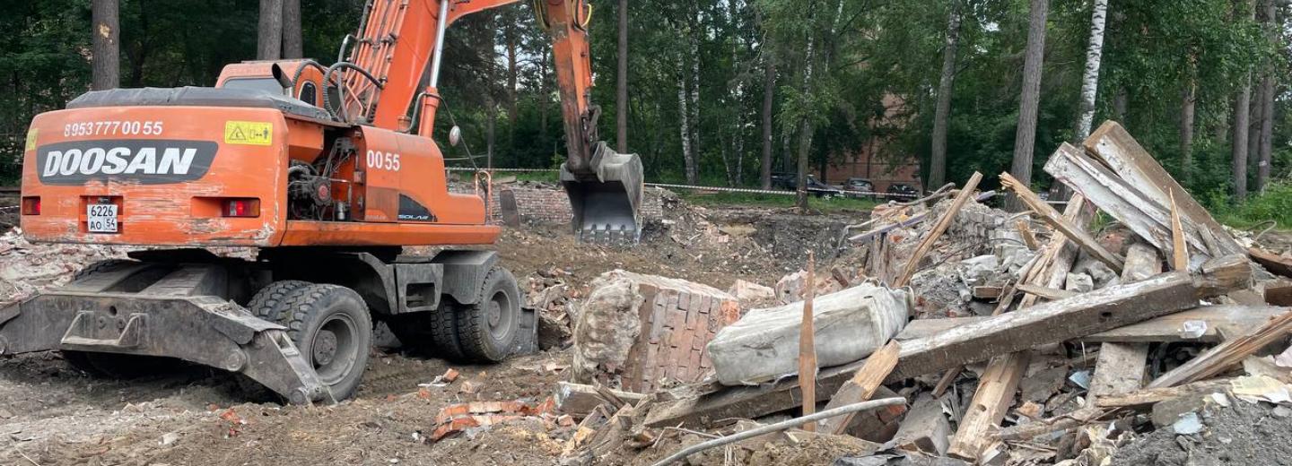 27 аварийных домов расселят в Академгородке по программе КРТ