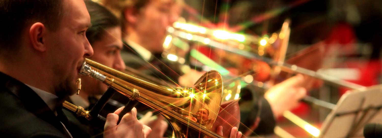 Афиша выходных: шоу саундтреков, немецкая Масленица и экскурсия на Башню