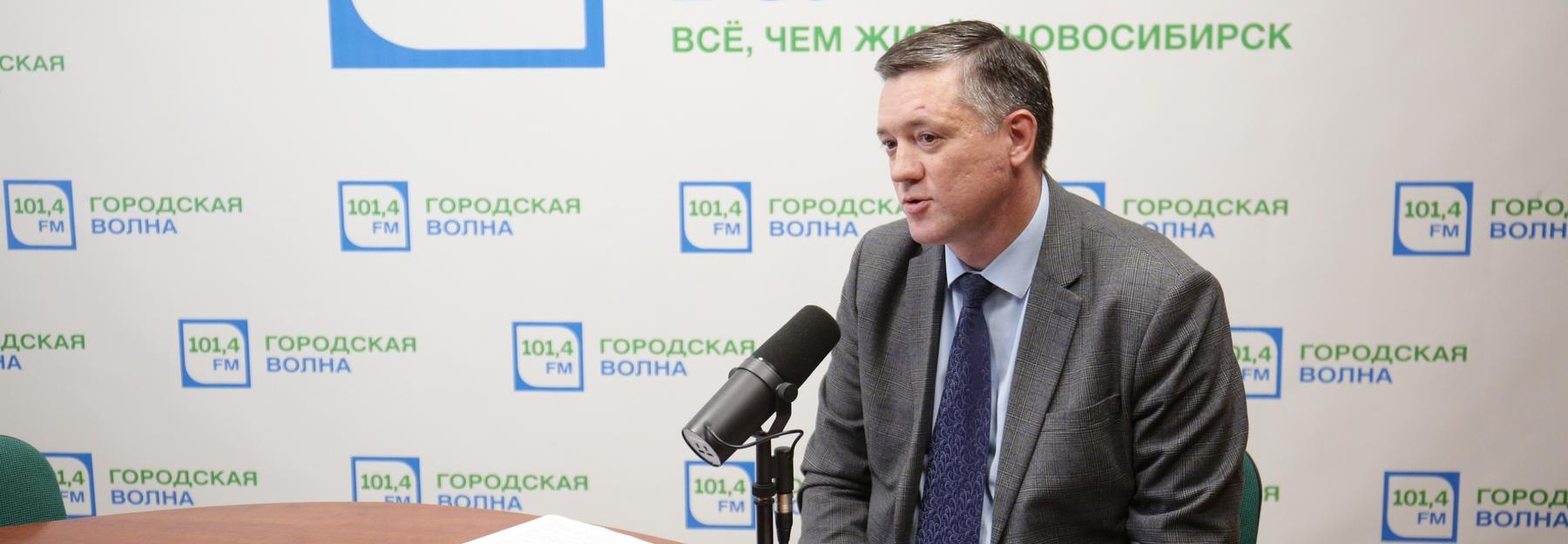 Районная приёмная: тротуары, зелень и ночные гонщики Советского района